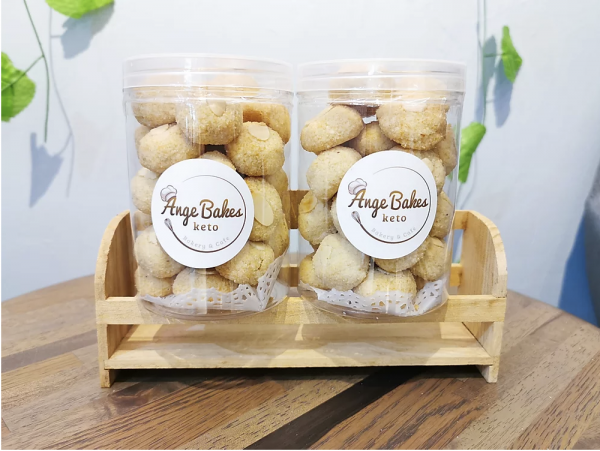 Keto Almond Cookies